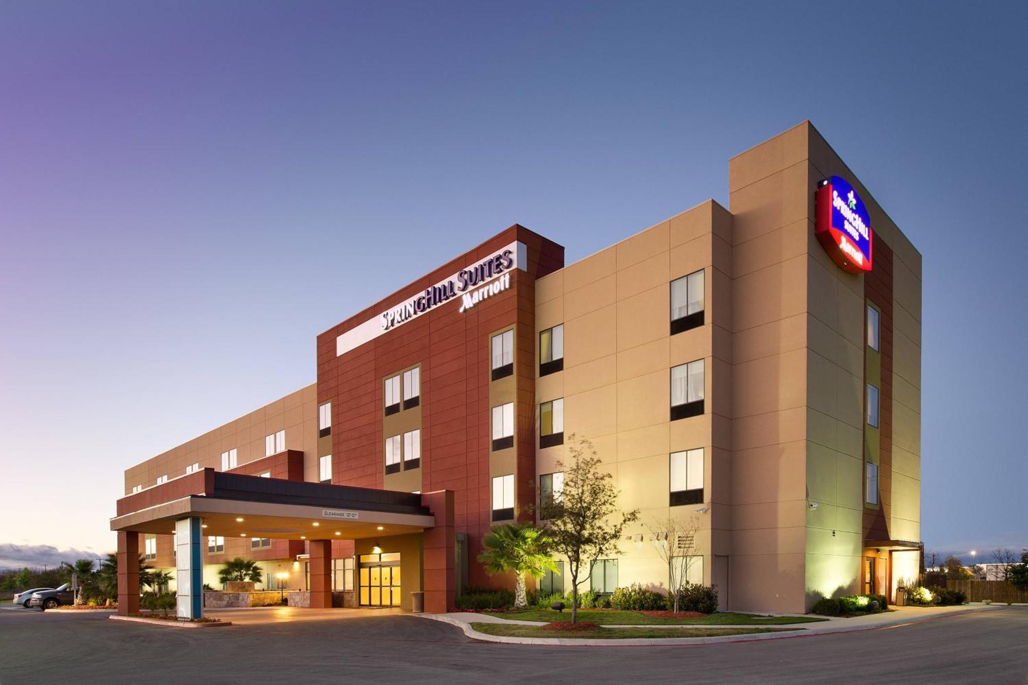Springhill Suites By Marriott San Antonio Seaworld/Lackland Exterior photo